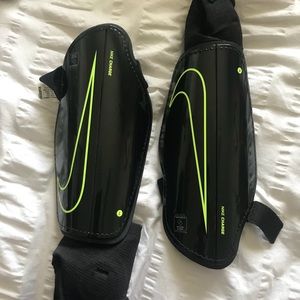 Nike shinguards
